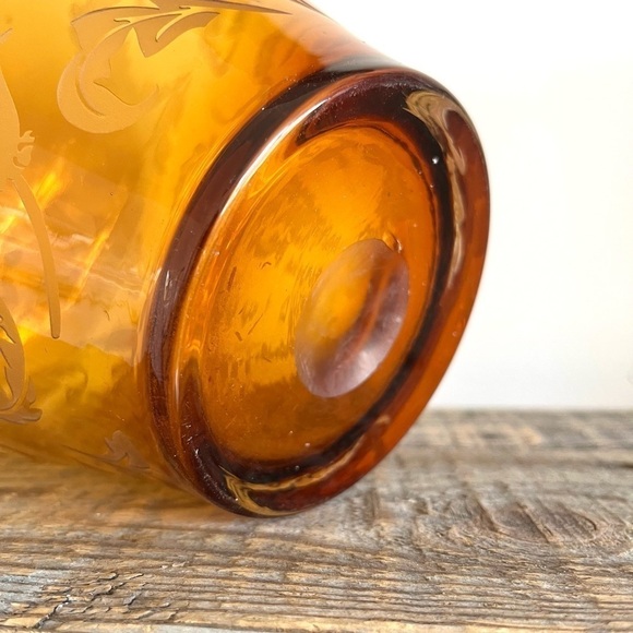 Hand blown etched art glass vase amber - Picture 6 of 7